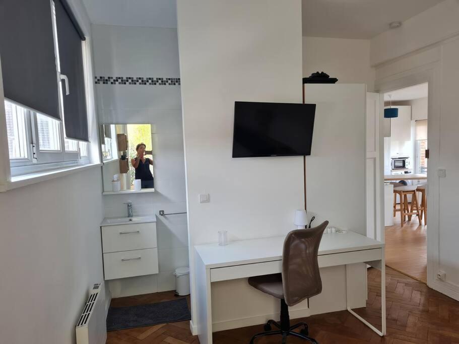 Bel Appartement 3 Suites Privatives Hyper Centre Tourcoing Exterior photo